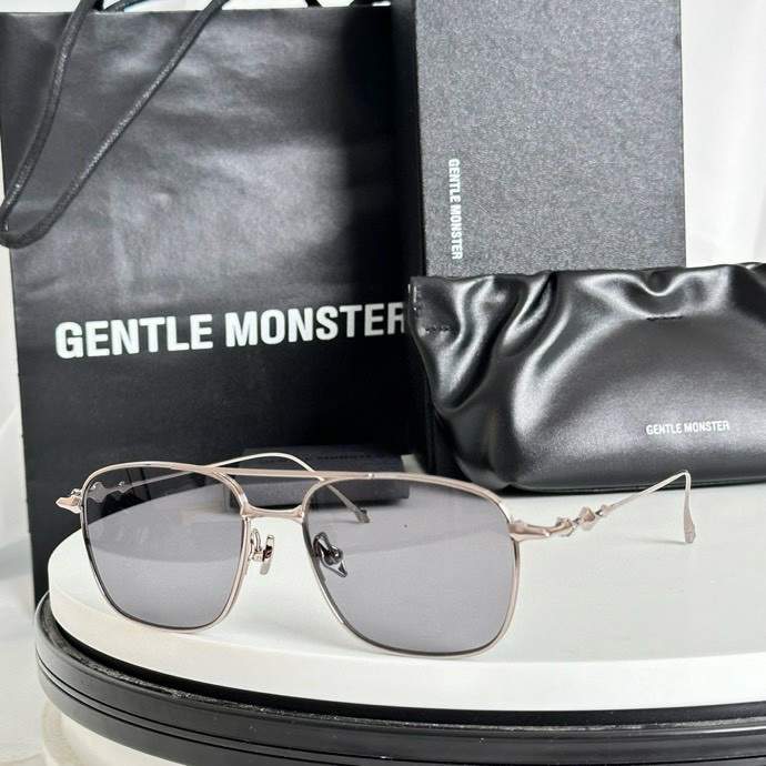 Picture of Gentle Monster Sunglasses _SKUfw60674206fw